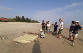 Thi thể không đầu trôi dạt vào bờ biển Quảng Nam