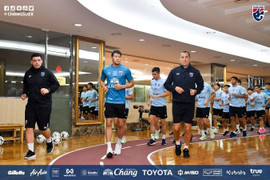 Tuyển Thái Lan huỷ buổi tập kín trên sân Viettel