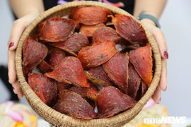 Truy tố người phụ nữ chiếm đoạt tiền mua tổ yến