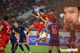 Thủ môn Thái Lan khoe vết xước trên mí mắt, ám chỉ tuyển Việt Nam mất bàn thắng không oan