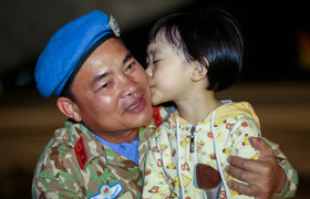 Ảnh: 31 chiến sĩ mũ nồi xanh Việt Nam từ Nam Sudan về nước