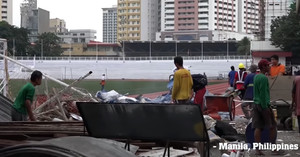 Sân bóng SEA Games 30 ngổn ngang trước ngày U22 Việt Nam thi đấu