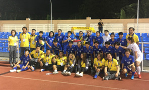 Video: Cầu thủ Thái Lan tri ân CĐV duy nhất đến sân cổ vũ