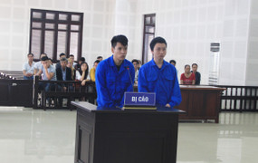 Cung cấp ma túy cho dân chơi Đà Nẵng, hai con nghiện lãnh án