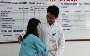 Sản phụ nguy kịch trong sự cố y khoa nghi do thuốc gây tê ở Đà Nẵng xuất viện