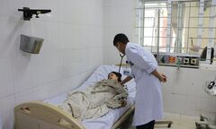 Đốt lò than sưởi ấm, hai bà cháu ở Hà Tĩnh bị ngộ độc khí CO