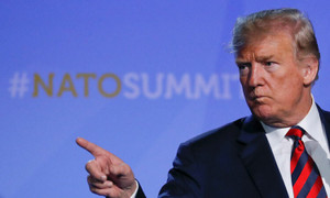 Tổng thống Trump biến thượng đỉnh NATO thành 'show' diễn cá nhân