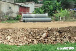 Làm đường bằng rác thải xây dựng: Chủ tịch Nghệ An chỉ đạo xử lý, cấp dưới vẫn 'phớt lờ'