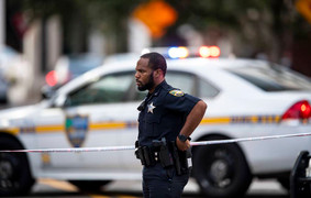 Mỹ bắt giữ 6 người Ả-rập Xê-út gần căn cứ không quân ở Florida sau vụ nổ súng