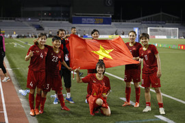 Trực tiếp SEA Games 30 ngày 8/12: Tuyển bóng đá nữ Việt Nam vô địch đầy xúc cảm