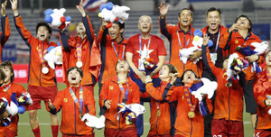Vô địch SEA Games, các nữ tuyển thủ Việt Nam được tặng 90% học bổng đại học, cao đẳng