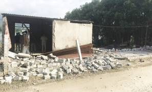 Đà Nẵng tháo dỡ các công trình xây trái phép chờ đền bù từ dự án 643 tỷ đồng