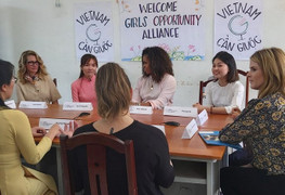 Video: Bà Obama đăng video 'ngày tuyệt vời' ở Việt Nam