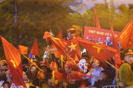 TRỰC TIẾP: Đón đội tuyển bóng đá nữ và U22 Việt Nam về nước