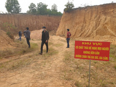 Chất thải hôi thối chôn trộm, Chủ tịch UBND xã Bắc Sơn: Mẫu nước, không khí đều bình thường