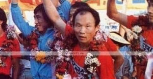 Dân mạng 'phát sốt' với diện mạo thời thanh xuân của HLV Park Hang Seo