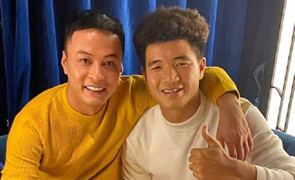 Diễn viên phim 'Hoa hồng trên ngực trái' gặp Quang Hải, Đức Chinh sau SEA Games