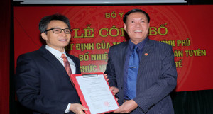 Phó Thủ tướng trao quyết định bổ nhiệm Thứ trưởng Bộ Y tế