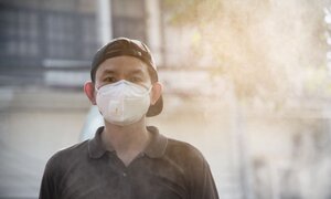 Ô nhiễm không khí Hà Nội kéo dài, bụi siêu mịn đi thẳng vào máu, có thể gây ung thư