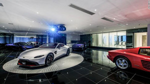 Bên trong garage ô tô của giới siêu giàu