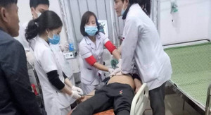 Hai thanh niên bị đâm chết trên đường: Hung thủ khai do bị ép uống rượu