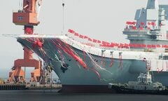 Tàu sân bay thứ hai của Trung Quốc Sơn Đông chỉ là ‘hổ giấy’ trên biển?