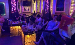 Bị đâm chết vì gửi ảnh đi bia ôm cho vợ bạn