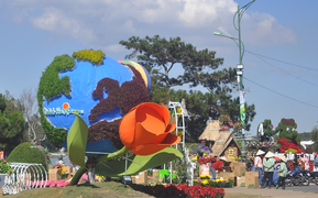 Đà Lạt cho học sinh nghỉ học để tổ chức lễ hội hoa