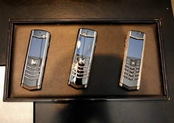 Vertu vẫn hút nhà giàu Việt bất chấp vỡ nợ