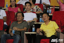 Chuẩn bị cho đề án cải tổ VFF: Ai chấn chỉnh được V-League?