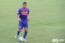 HLV Mai Đức Chung: 'Tuyển Việt Nam sẽ chơi nhanh, ít chạm'