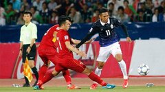 Dự bị ở Nhật Bản, 'Messi Campuchia' vẫn được khen lên mây