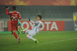 Việt Nam, Malaysia thay Thái Lan giữ thể diện cho bóng đá Đông Nam Á