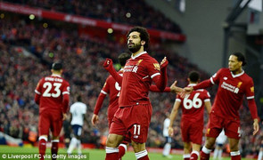 Dính 2 quả phạt đền trong 10 phút cuối, Liverpool hòa kịch tính Tottenham