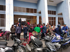 Sốt vé trận Hải Phòng vs HAGL, phe vé hét giá gấp đôi