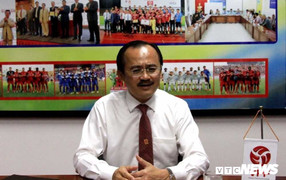 Bầu Thắng chốt lịch đối thoại cùng bầu Đức, bầu Tú