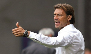 HLV Herve Renard: Từ kẻ mất việc ở V-League đến sân chơi World Cup