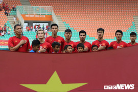 HLV Nguyễn Thành Vinh: 'Việt Nam đủ khả năng vô địch AFF Cup 2018'