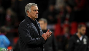 3 năm của Mourinho ở MU: Vinh quang ít ỏi, tội nhiều hơn công