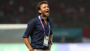 HLV từng vô địch châu Âu kiên quyết ra đi, Indonesia phải thay tướng ngay trước AFF Cup