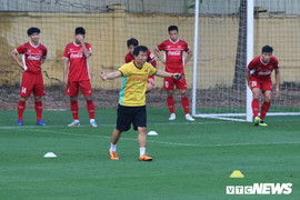 Tuyển Việt Nam lại 'đóng cửa luyện công', rèn vũ khí bí mật đấu Malaysia