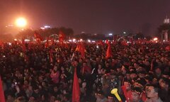 Làm sai quy định AFF, VFF 'thất hứa' với CĐV trong ngày tuyển Việt Nam nâng cúp