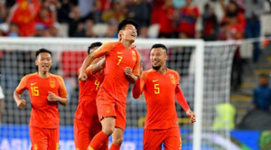 Asian Cup: Chân sút chủ lực trở lại, Trung Quốc thắng dễ Thái Lan?