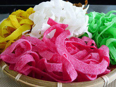 Hướng dẫn cách làm mứt dừa ngũ sắc ngày Tết