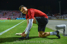 Gặp Xuân Trường trong chốc lát, Văn Lâm chỉ kịp nói: 'Nhớ em quá'