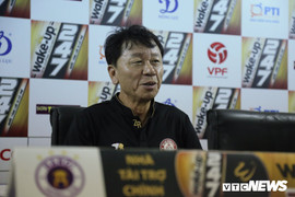 Bạn thân HLV Park Hang Seo: CLB Việt Nam chưa chuyên nghiệp bằng Hàn Quốc, Nhật Bản