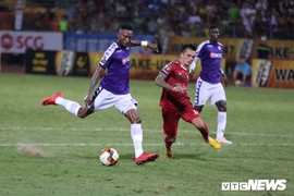 King's Cup 2019: Hoàng Vũ Samson muốn lên tuyển Việt Nam, báo Thái Lan lo lắng?