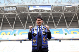 Incheon United mời học trò cũ HLV Park Hang Seo làm thầy Công Phượng