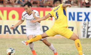 Lượt đi V-League 2019: HAGL, Viettel khủng hoảng vì 'trẻ người non dạ'