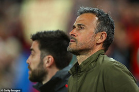 HLV Luis Enrique từ chức HLV trưởng đội tuyển Tây Ban Nha